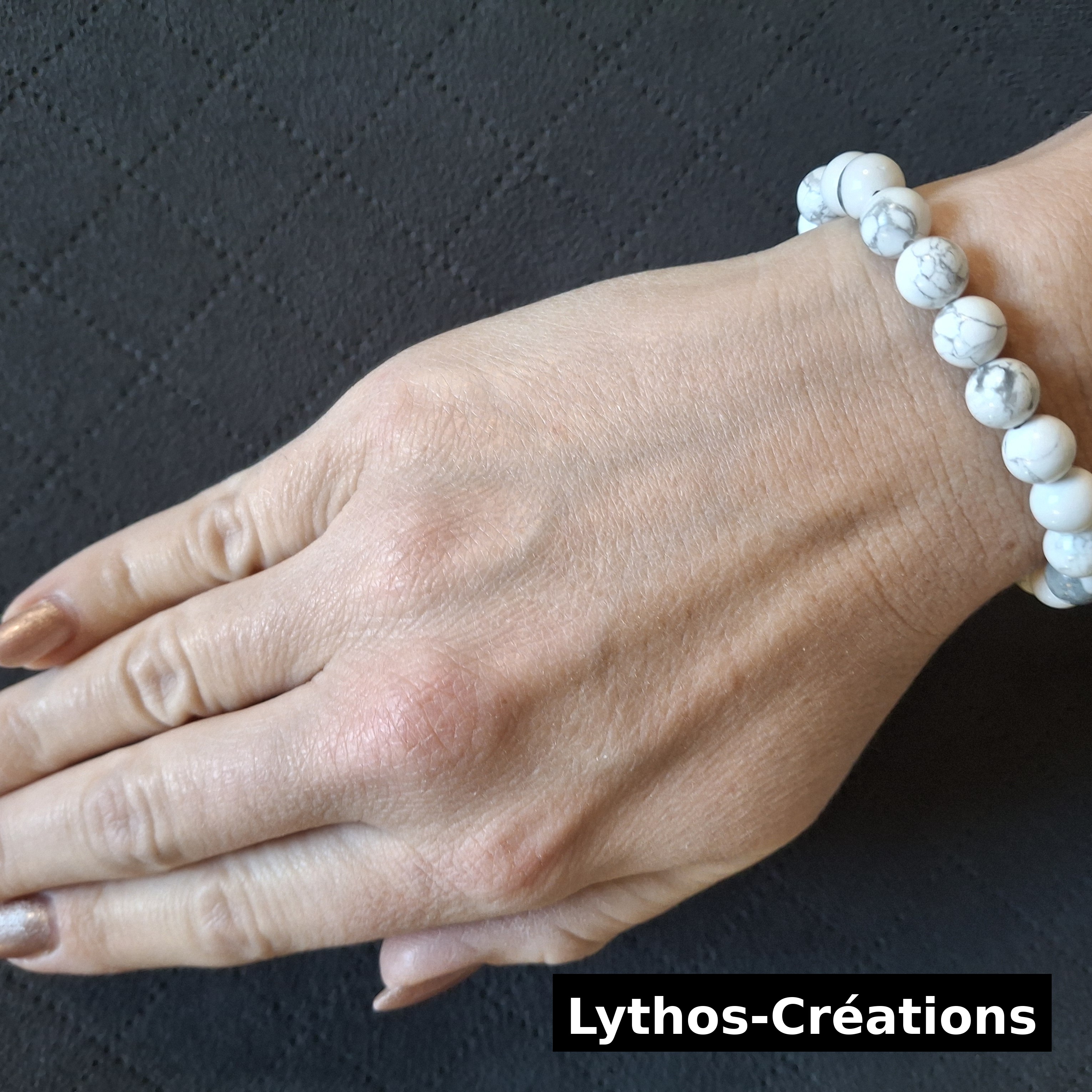 Howlite